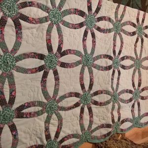 Double Wedding Ring Quilt green rose King size